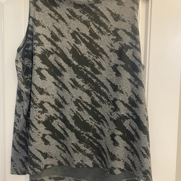 Bcg plus size athletic workout sleeveless shirt size 2x - Picture 2 of 6